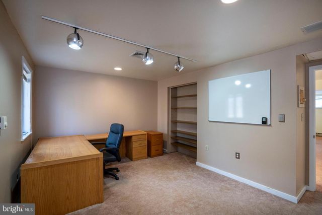 50 TOMS LN, Port Matilda, PA 16870