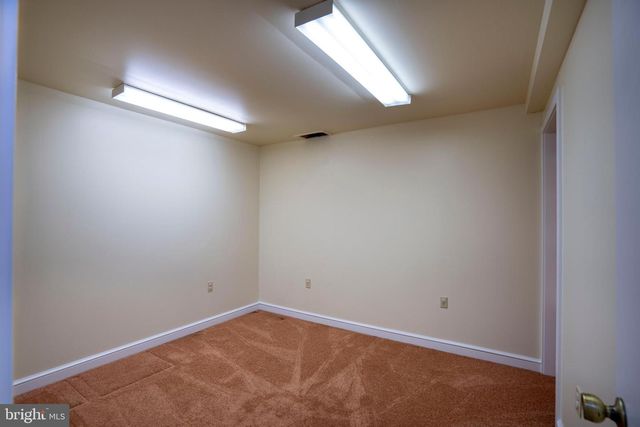 50 TOMS LN, Port Matilda, PA 16870