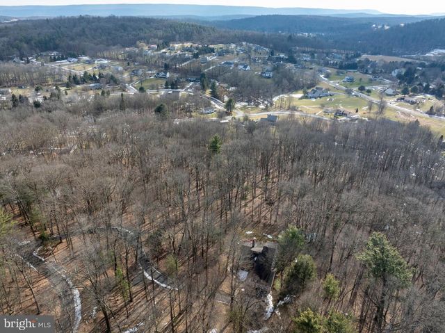 50 TOMS LN, Port Matilda, PA 16870