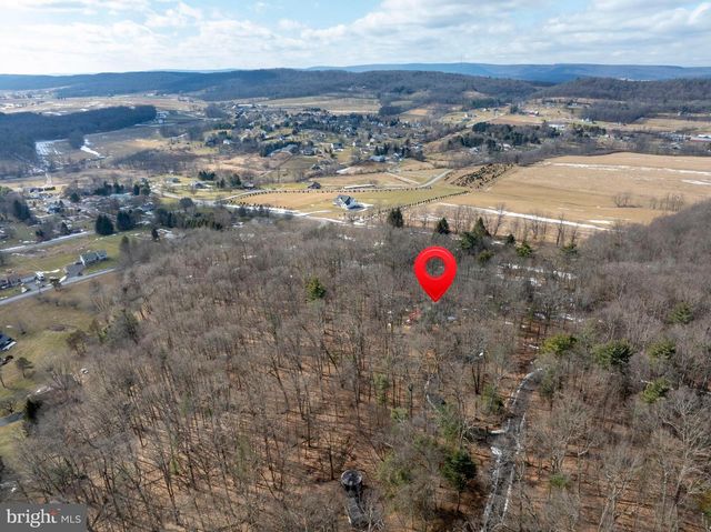 50 TOMS LN, Port Matilda, PA 16870