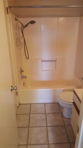 2500 Burleson RD 221, Austin, TX 78741