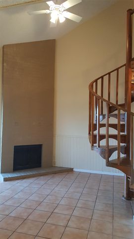 2500 Burleson RD 221, Austin, TX 78741