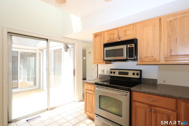 50 Wilton Crest 50, Wilton, CT 06897