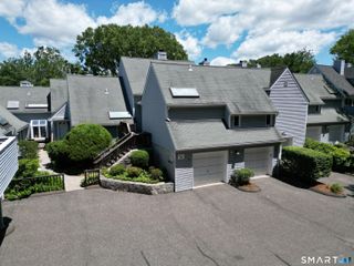 50 Wilton Crest 50, Wilton, CT 06897