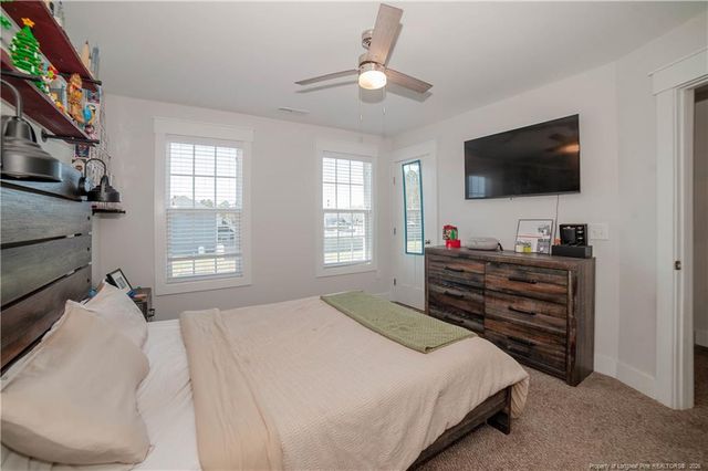 1537 Creekwood Road, Hope Mills, NC 28348