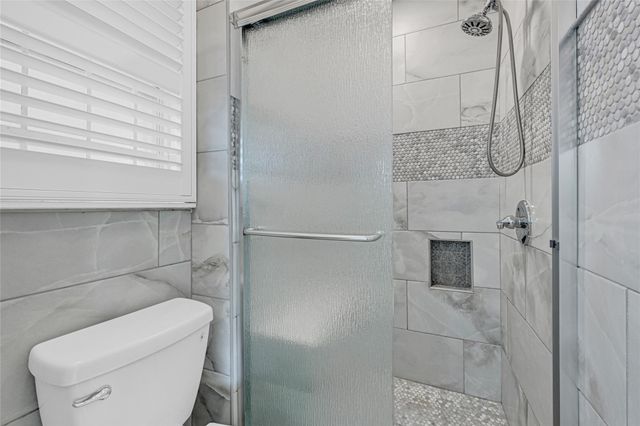 922 Centerwood Drive, Houston, TX 77013