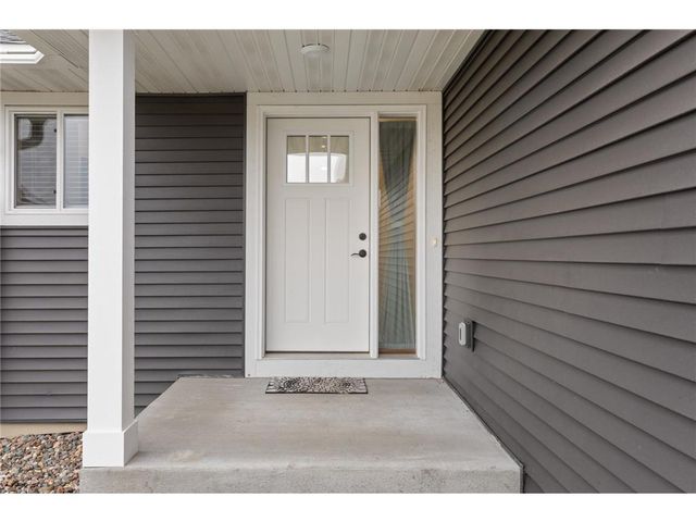 425 Alex Court, Somerset, WI 54025