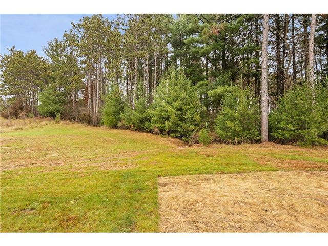 425 Alex Court, Somerset, WI 54025