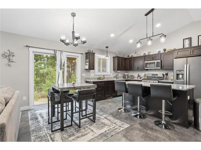 425 Alex Court, Somerset, WI 54025