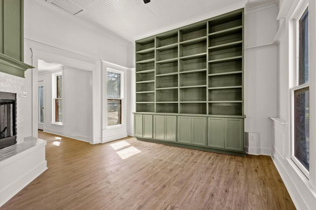 331 W Grand Street, Whitewright, TX 75491