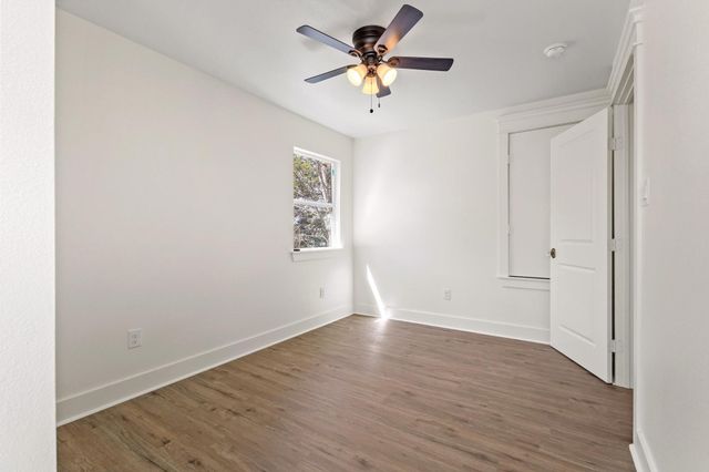 331 W Grand Street, Whitewright, TX 75491