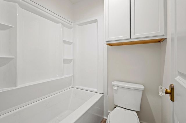 331 W Grand Street, Whitewright, TX 75491