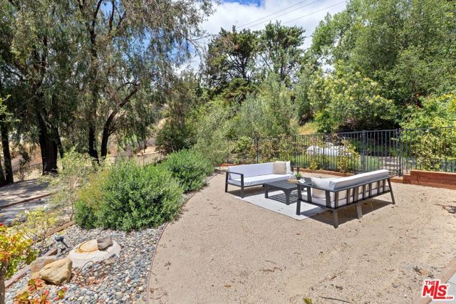 21625 Saddle Peak Road, Topanga (los Angeles), CA 90290