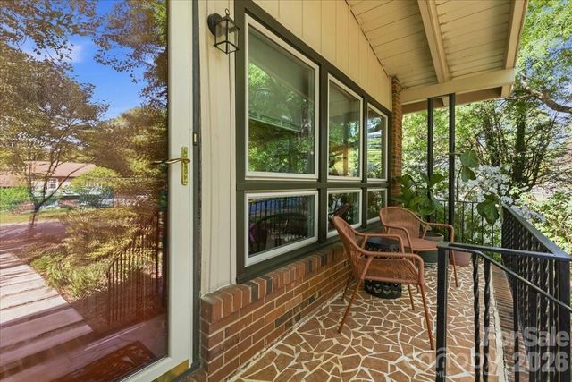 4916 Greenbrook Drive, Charlotte, NC 28205