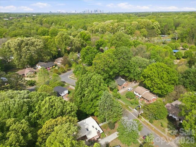 4916 Greenbrook Drive, Charlotte, NC 28205