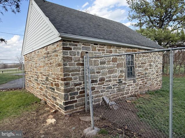 6245 MIDDLEBURG RD, Keymar, MD 21757