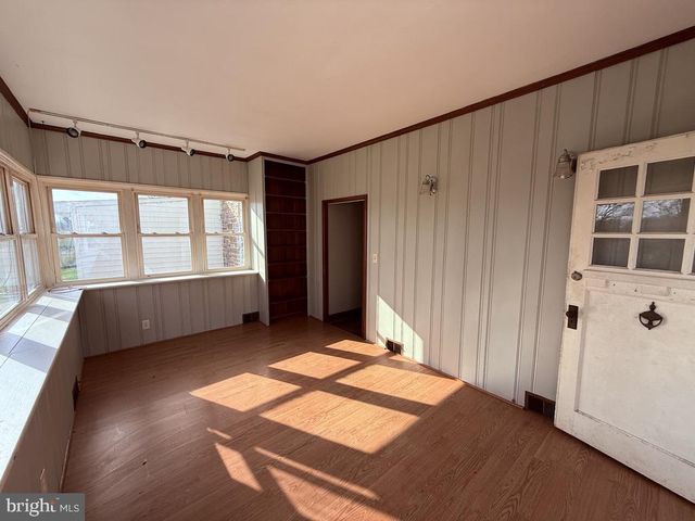 6245 MIDDLEBURG RD, Keymar, MD 21757