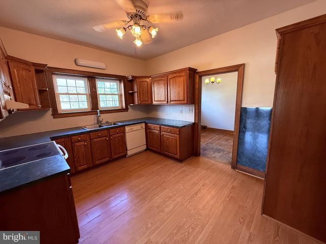 6245 MIDDLEBURG RD, Keymar, MD 21757