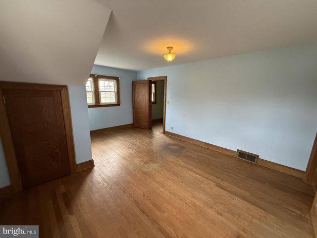 6245 MIDDLEBURG RD, Keymar, MD 21757