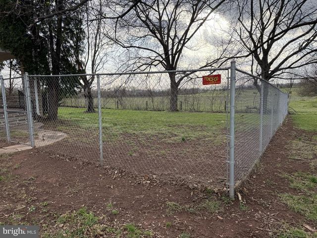 6245 MIDDLEBURG RD, Keymar, MD 21757