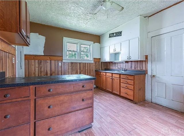 1322 Linden Avenue, Springfield, OH 45505
