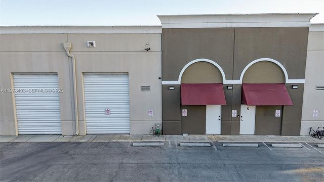 13500 SW 134th Avenue 4A, Miami, FL 33186