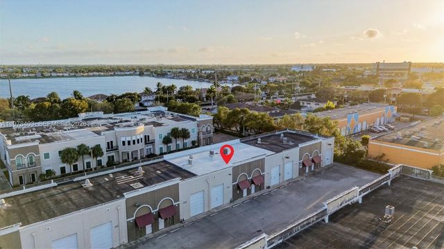 13500 SW 134th Avenue 4A, Miami, FL 33186