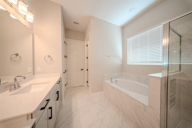 16055 SILVER BROOK WAY, Winter Garden, FL 34787