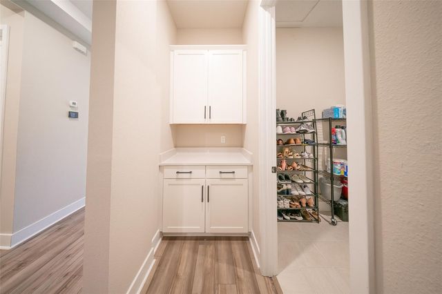 16055 SILVER BROOK WAY, Winter Garden, FL 34787