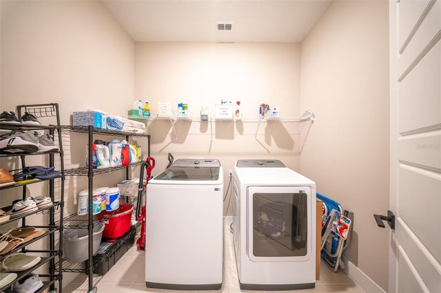 16055 SILVER BROOK WAY, Winter Garden, FL 34787