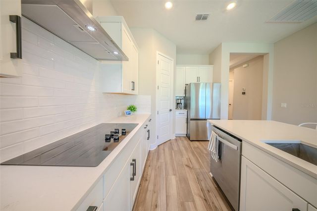 16055 SILVER BROOK WAY, Winter Garden, FL 34787