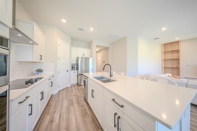 16055 SILVER BROOK WAY, Winter Garden, FL 34787