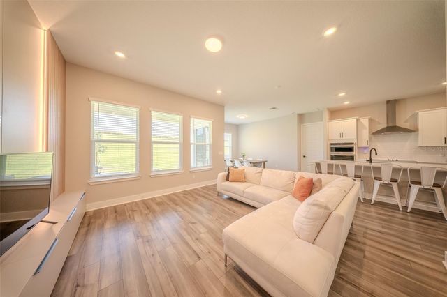 16055 SILVER BROOK WAY, Winter Garden, FL 34787