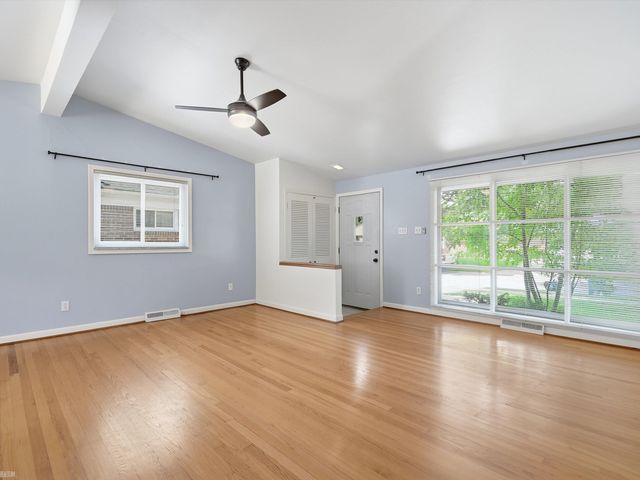 429 W Bloomfield Avenue, Royal Oak, MI 48073