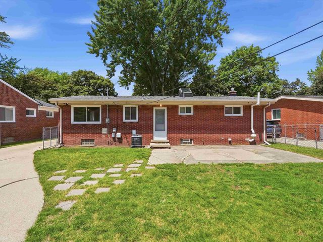 429 W Bloomfield Avenue, Royal Oak, MI 48073
