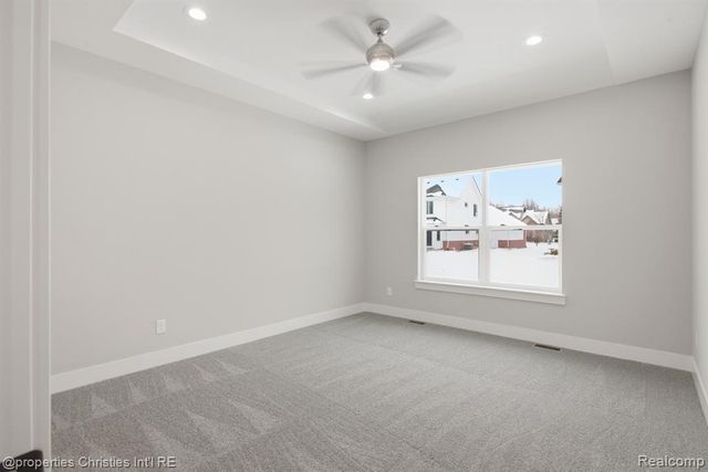 23150 Waterview Drive, New Boston, MI 48164