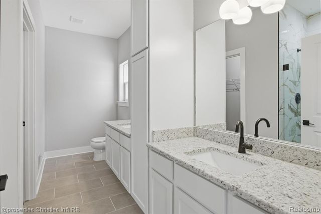 23150 Waterview Drive, New Boston, MI 48164