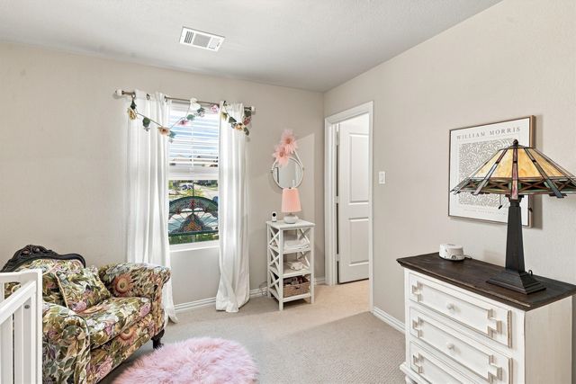 5525 Summit Creek Road, Fort Worth, TX 76126