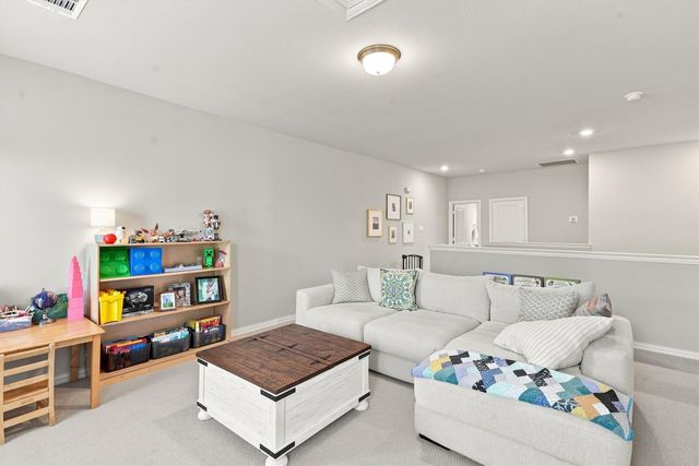 5525 Summit Creek Road, Fort Worth, TX 76126