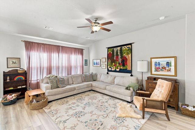 5525 Summit Creek Road, Fort Worth, TX 76126