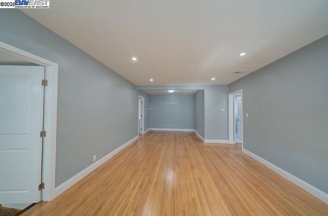 1646 Brookside Dr, San Leandro, CA 94577