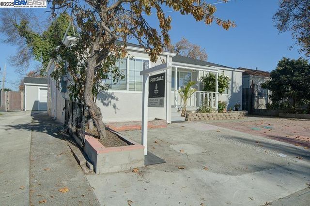 1646 Brookside Dr, San Leandro, CA 94577