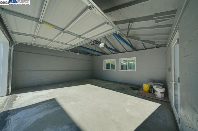 1646 Brookside Dr, San Leandro, CA 94577