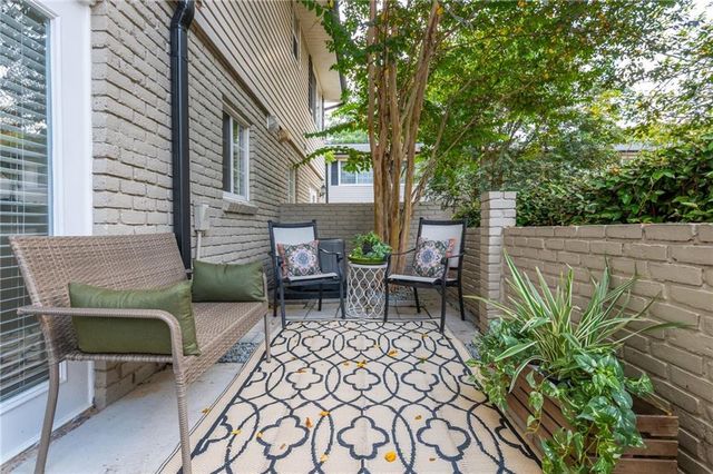 6940 Roswell Road B4, Sandy Springs, GA 30328