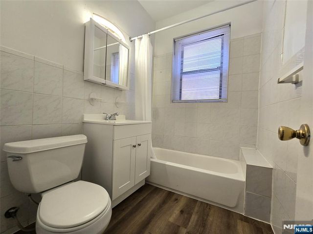 321 79th Street 29, North Bergen, NJ 07047