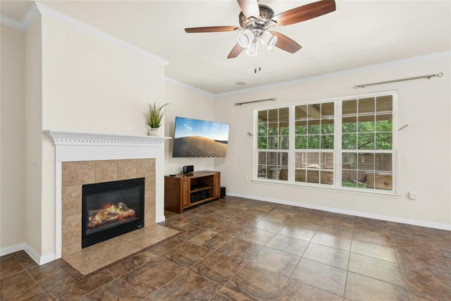 100 Vail CT, Georgetown, TX 78633