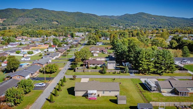 171 Echo Drive, Elizabethton, TN 37643