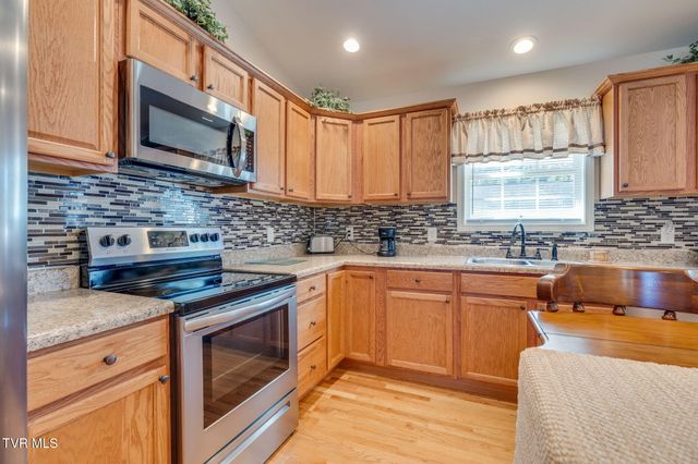 171 Echo Drive, Elizabethton, TN 37643