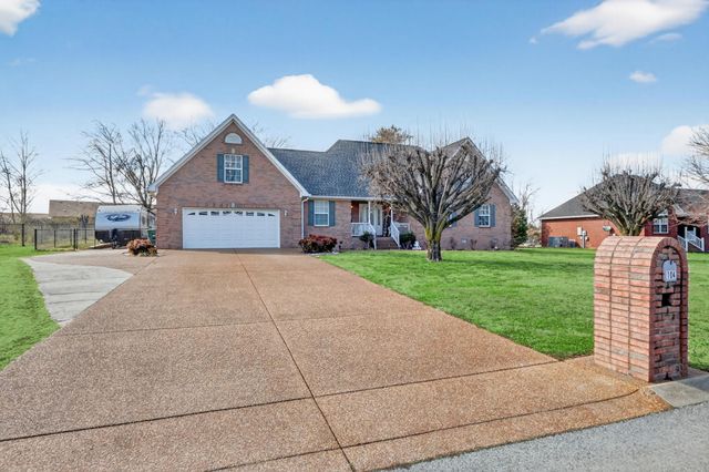 104 Grassmere Ct, Portland, TN 37148