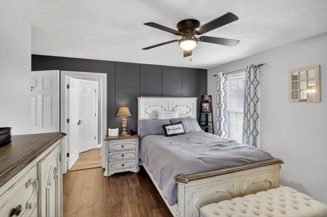 104 Grassmere Ct, Portland, TN 37148